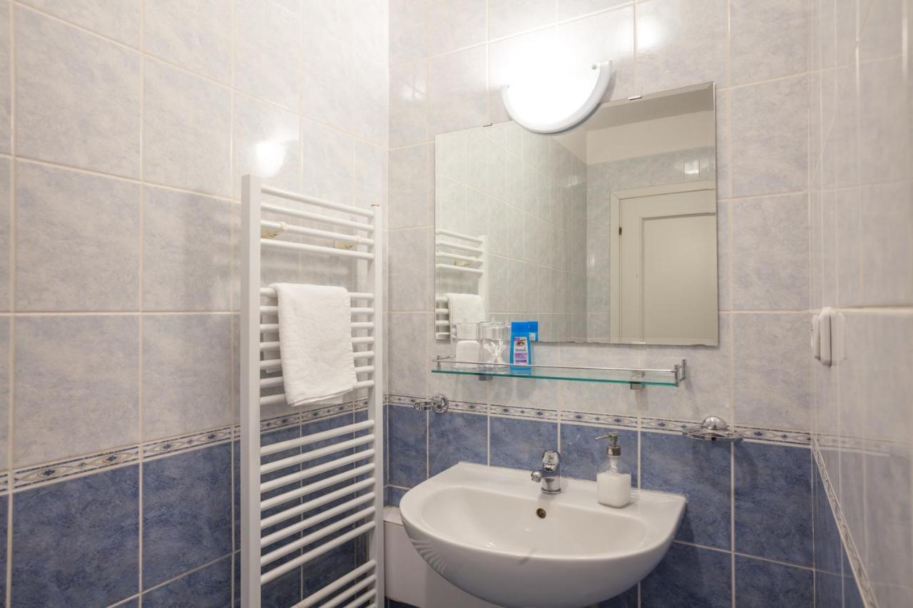 Nejedleho Apartmeet Prag Dış mekan fotoğraf